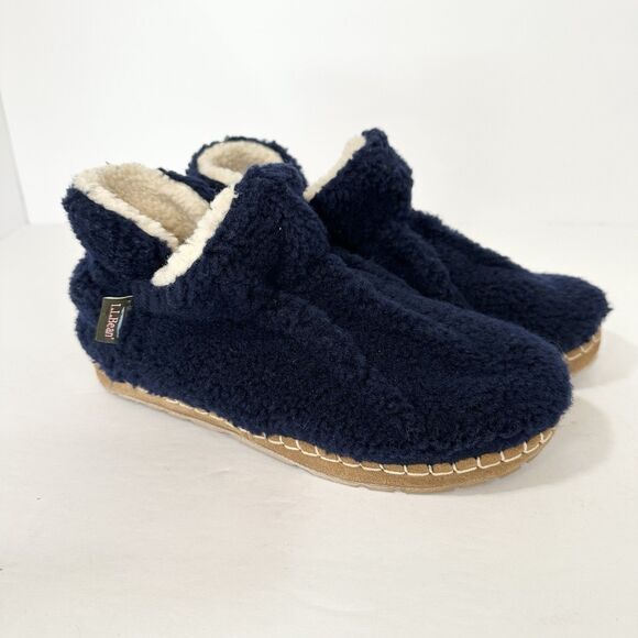 LL Bean Slippers Women Size 7 Navy Blue Sherpa Fleece Booties Cozy Pull On Shoe - Picture 1 of 8